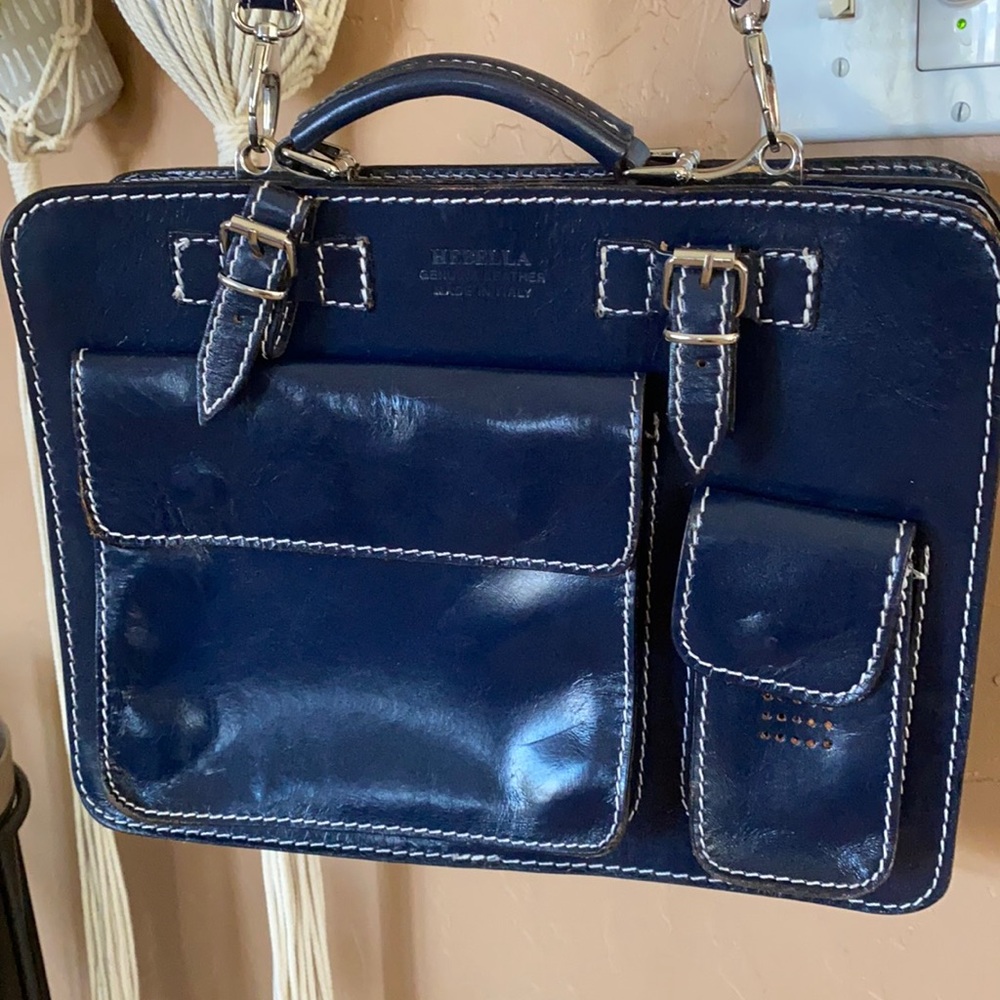 Hebella bag in great shape navy blue
